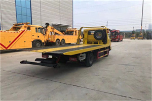 双牌非事故拖车